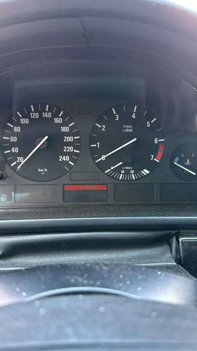 Gebraucht BMW 525 192 PS (141 kW) 2001 Blau Kombi