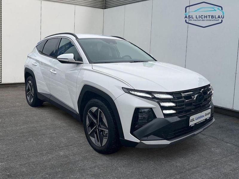 Second-hand Hyundai Tucson Trend 252 CP (185 kW) 2024 Alb SUV
