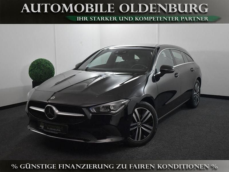 Gebraucht Mercedes CLA200 Progressive 150 PS (110 kW) 2021 Schwarz Limousine