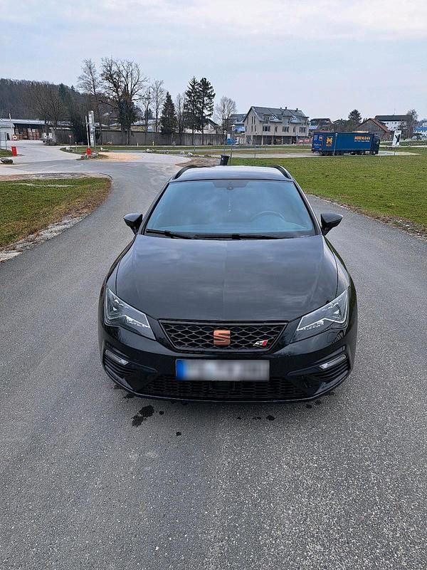 Gebraucht Seat Leon CUPRA 300 PS (220 kW) 2016 Schwarz Kombi