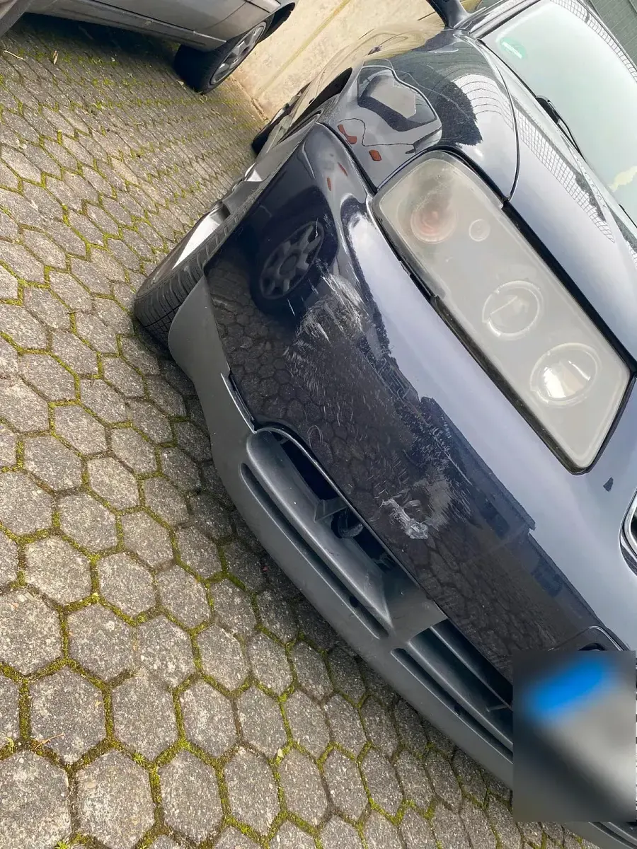 Second-hand Audi A3 102 CP (75 kW) 1998 Albastru Hatchback