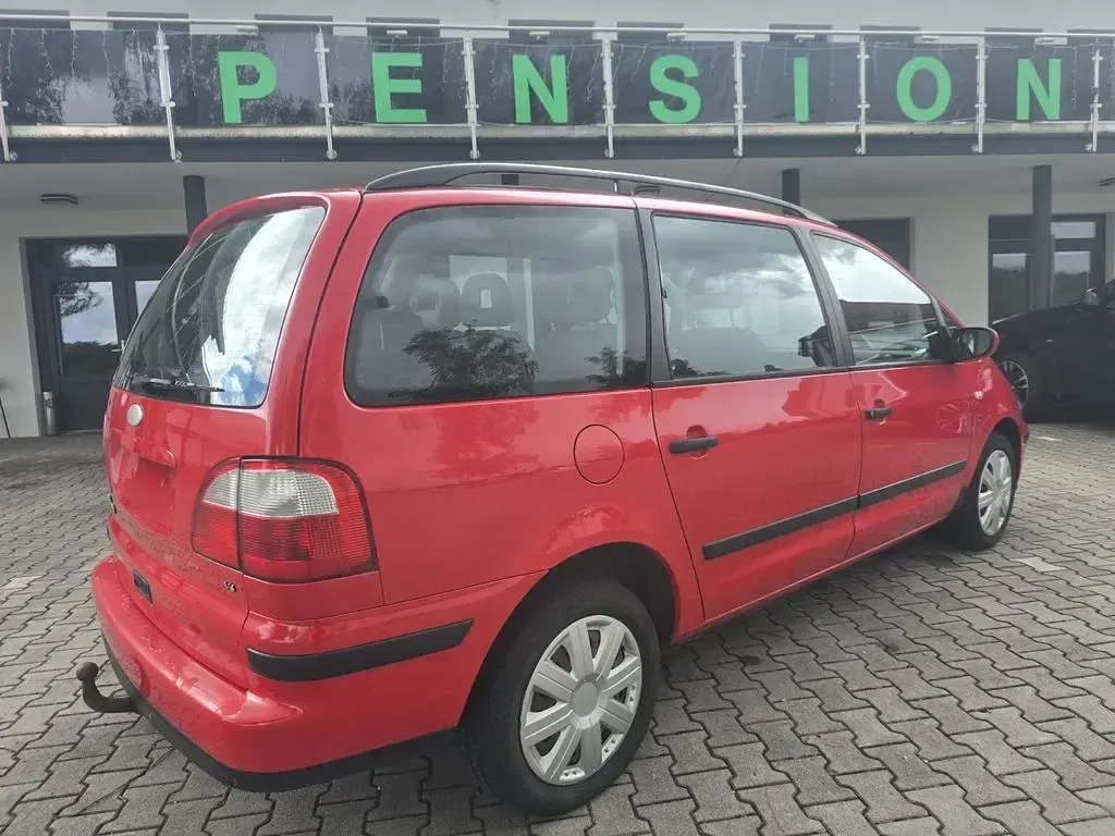Gebraucht Ford Galaxy Trend 204 PS (150 kW) 2002 Rot Van / Kleinbus