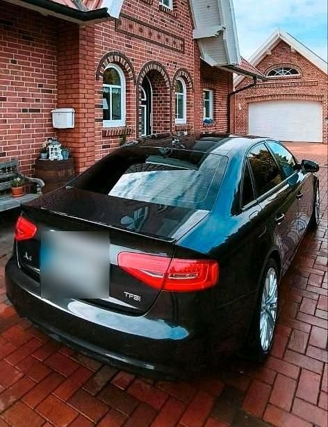 Gebraucht Audi A4 170 PS (125 kW) 2014 Schwarz Limousine