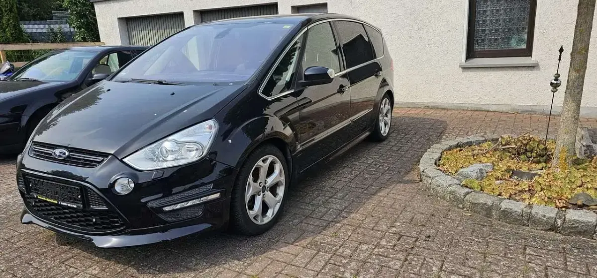 Gebraucht Ford S-MAX Titanium S 200 PS (147 kW) 2011 Van / Kleinbus