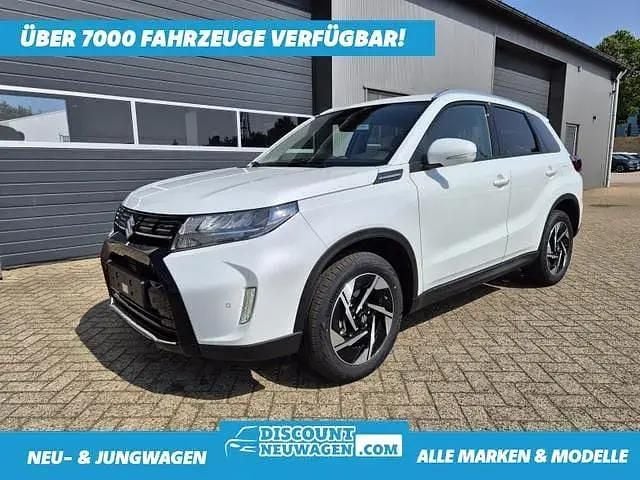 Cool white pearl metallic Neu 2025 Suzuki Vitara Comfort+ SUV | 25.490 € (Fairer Preis) - Bild 1/4