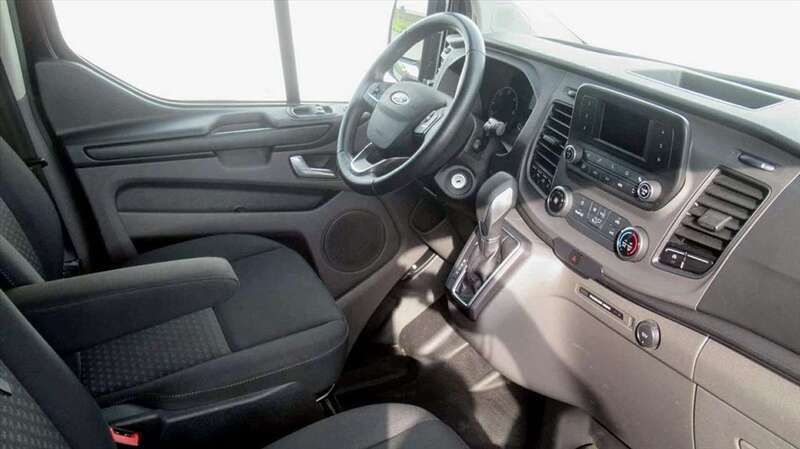 Second-hand Ford Transit Custom 131 CP (96 kW) 2021 Negru Van