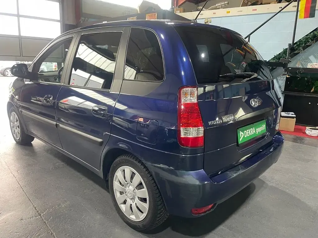 Gebraucht Hyundai Matrix 103 PS (75 kW) 2009 Blau Van / Kleinbus
