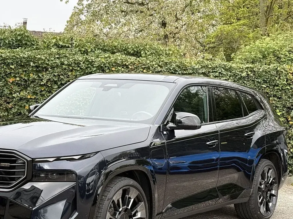 Używany BMW XM Performance 2023 Czarny SUV
