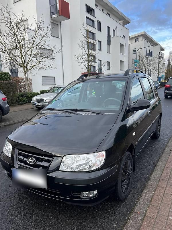 Gebraucht Hyundai Matrix 120 PS (88 kW) 2004 Schwarz Van / Kleinbus