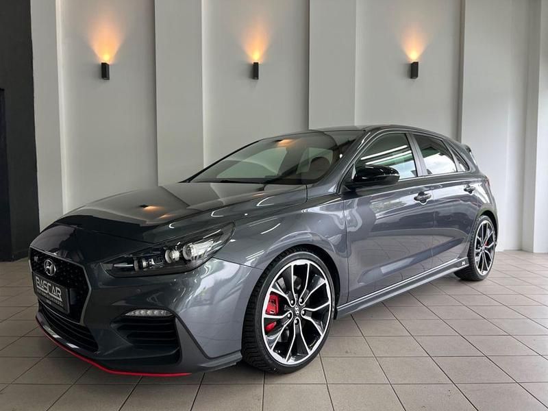 Grau Gebraucht 2020 Hyundai i30 N Performance Limousine | 19.900 € (Superpreis) - Bild 1/4