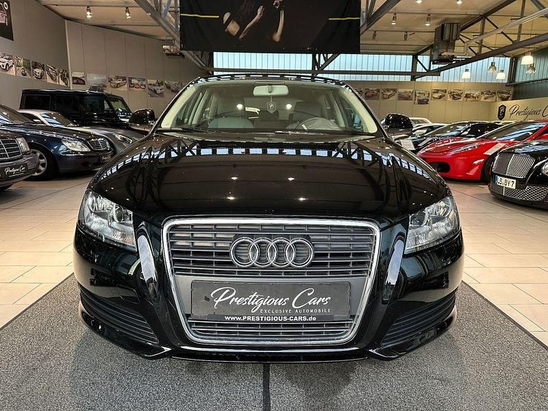 Schwarz Gebraucht 2009 Audi A3 Attraction Coupé | 7.449 € (Etwas zu teuer) - Bild 1/4