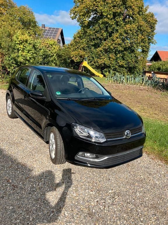 Schwarz Gebraucht 2014 VW Polo Comfortline Limousine | 5.550 € (Guter Preis) - Bild 1/4