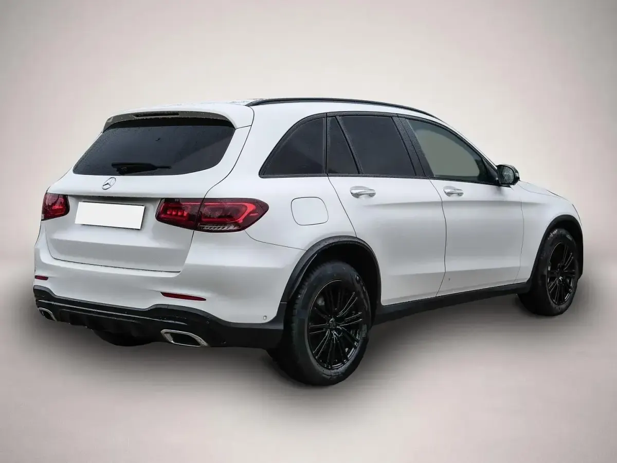 Gebraucht Mercedes GLC400d Sport 330 PS (242 kW) 2022 Manufacturer SUV