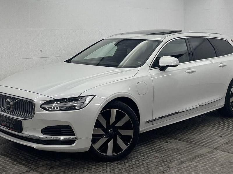 Gebraucht Volvo V90 179 PS (131 kW) 2024 Weiss Kombi