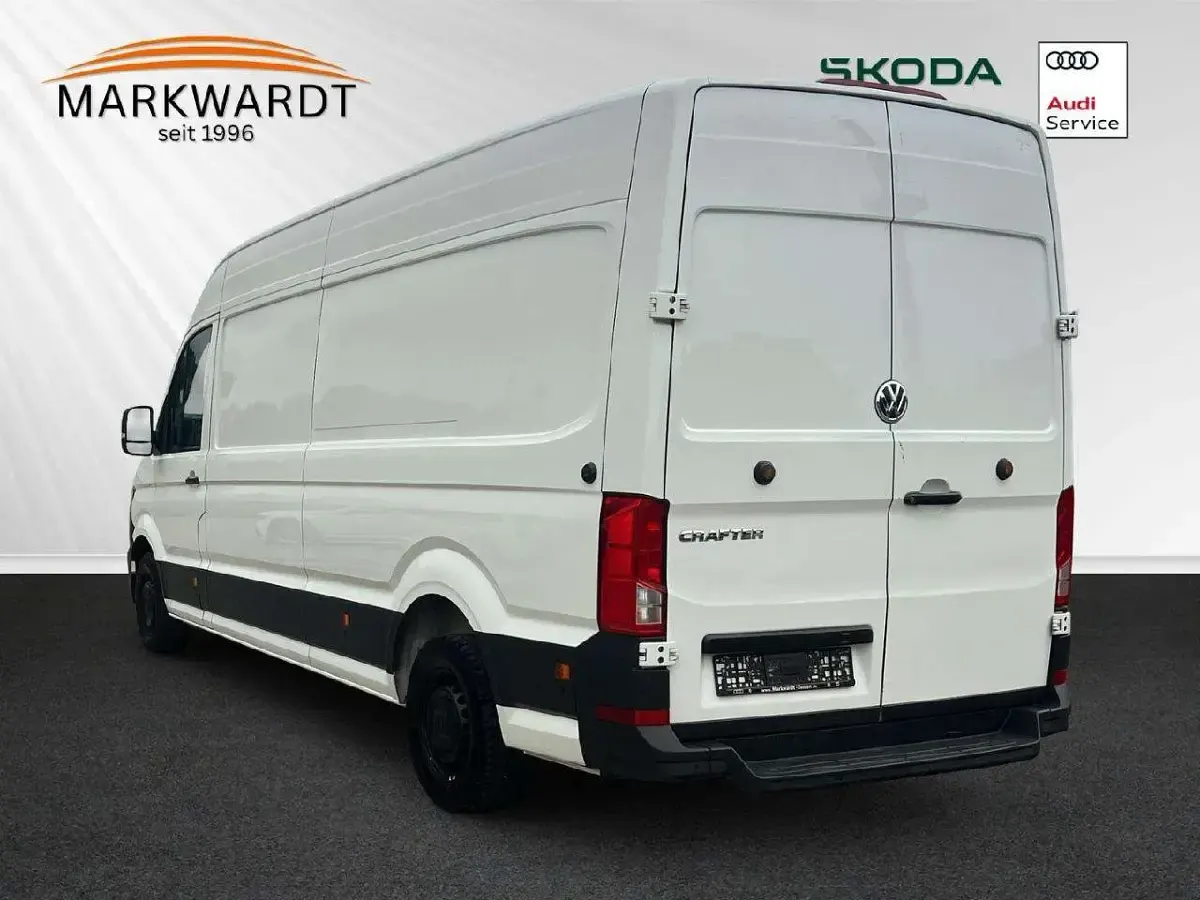 Gebraucht VW Crafter 140 PS (102 kW) 2023 Weiß Van