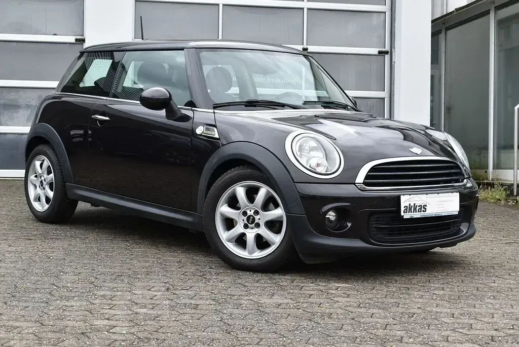 Gebraucht Mini ONE 120 PS (88 kW) 2013 Schwarz Kleinwagen