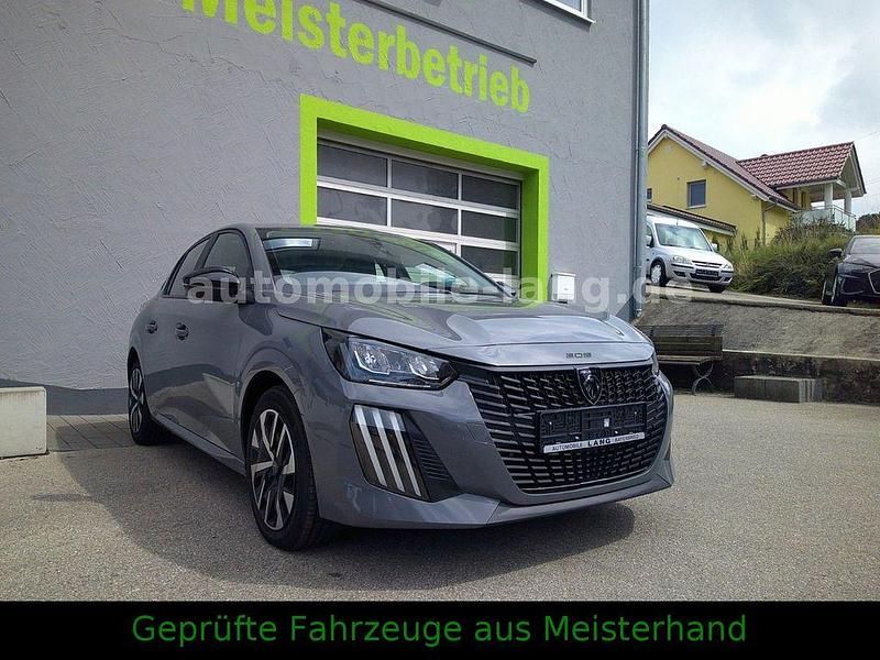 Grau/typ aussenverkleidung met Gebraucht 2024 Peugeot 208 Active Kleinwagen | 15.950 € (Guter Preis) - Bild 1/4