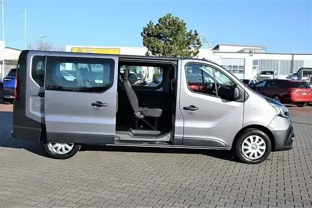 Gebraucht Renault Trafic 120 PS (88 kW) 2020 Grau Van / Kleinbus