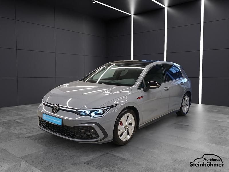 Gebraucht VW Golf VIII GTI 243 PS (178 kW) 2022 Mondsteingrau (grau) Limousine