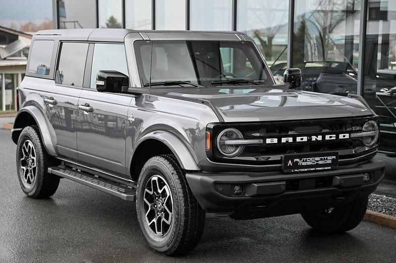 Neu Ford Bronco Outer Banks 334 PS (245 kW) 2025 Carbonized grey metallic SUV