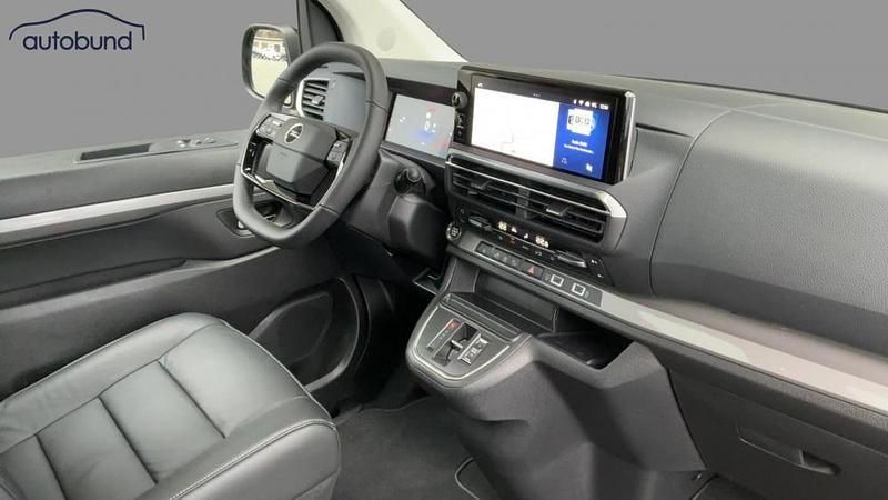 Neu Opel Zafira 177 PS (130 kW) 2025 Diamondblack Van / Kleinbus