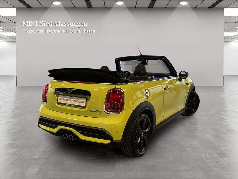 Gebraucht Mini Cooper S Cabriolet 178 PS (130 kW) 2022 Gelb Cabrio