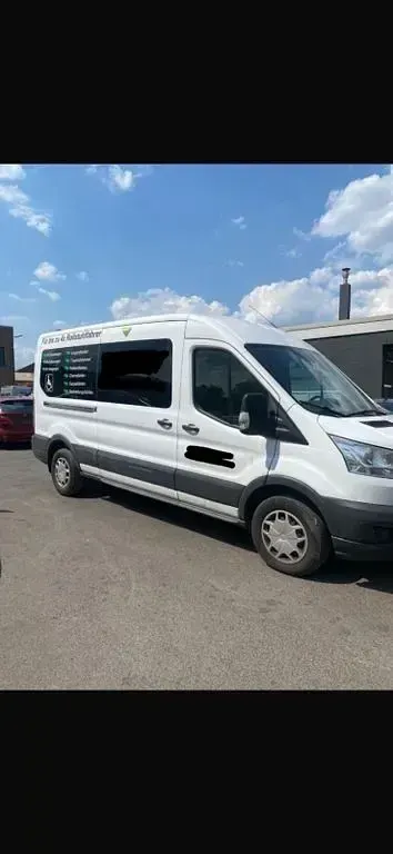 Second-hand Ford Transit 131 CP (96 kW) 2019 Alb Monovolum