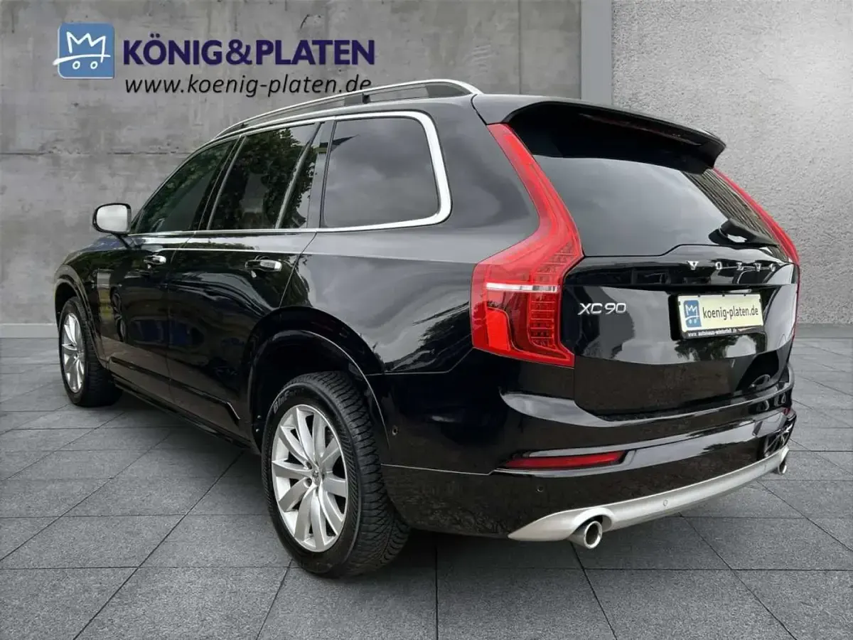 Gebraucht Volvo XC90 Momentum 235 PS (172 kW) 2017 Onyx black (schwarz) SUV