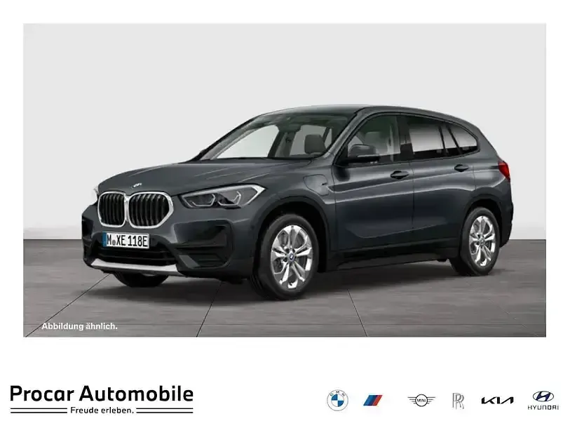 Gebraucht BMW X1 Sport Line 125 PS (91 kW) 2022 SUV