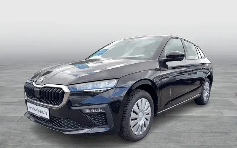 Gebraucht Skoda Scala Essence 116 PS (85 kW) 2025 Blackmagic perleffekt Kleinwagen