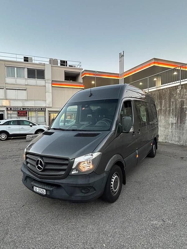 Gebraucht Mercedes Sprinter 105 PS (77 kW) 2018 Grau Van