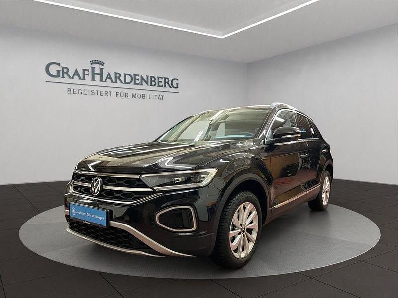 Schwarz Gebraucht 2024 VW T-Roc Style SUV | 29.860 € (Fairer Preis) - Bild 1/4