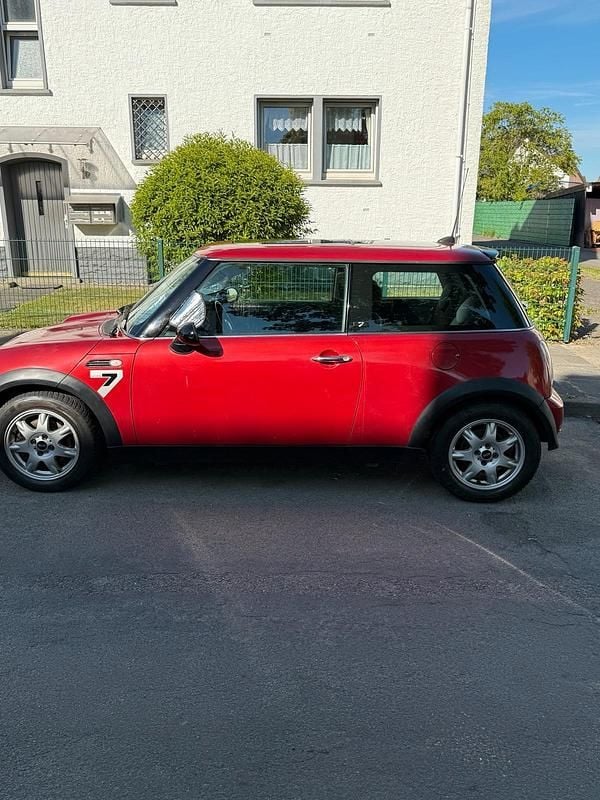 Rot Gebraucht 2006 Mini Cooper Kleinwagen | 3.399 € - Bild 1/4