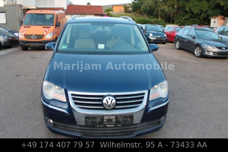 Blau Gebraucht 2007 VW Touran Highline Van / Kleinbus | 1.999 € (Superpreis) - Bild 1/4