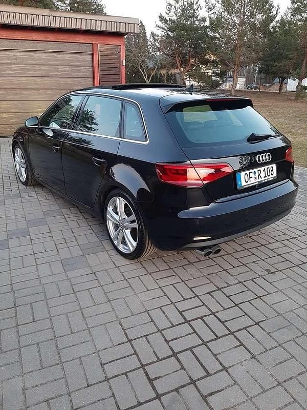 Używany Audi A3 S-Line 179 KM (131 kW) 2013 Czarny Hatchback