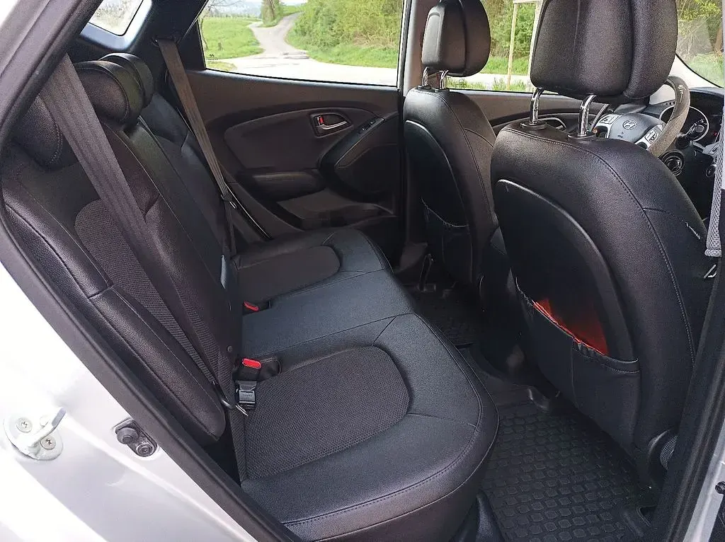 Gebraucht Hyundai ix35 Trend 166 PS (122 kW) 2013 Grau SUV