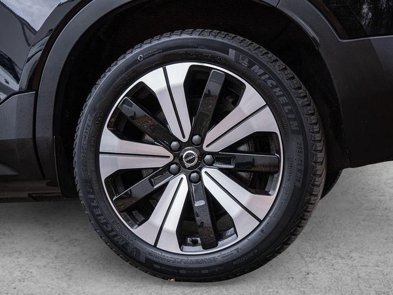 Gebraucht Volvo XC40 Plus 300 kW (408 PS) 2022 Onyx schwarz SUV