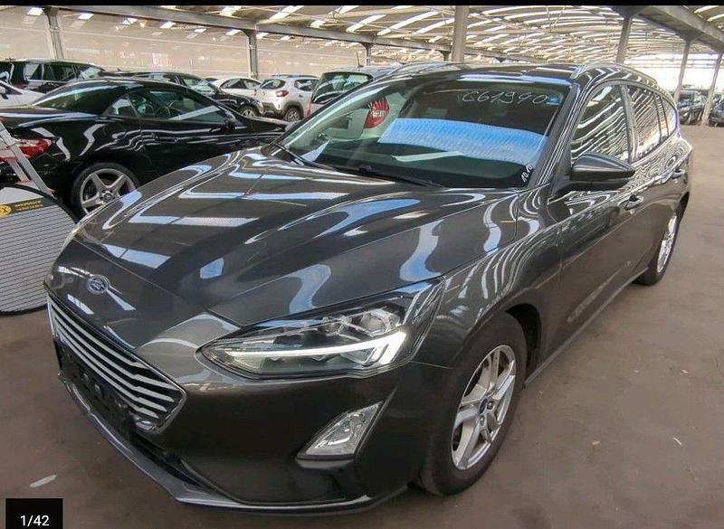 Gebraucht Ford Focus Sport 120 PS (88 kW) 2022 Grau Limousine