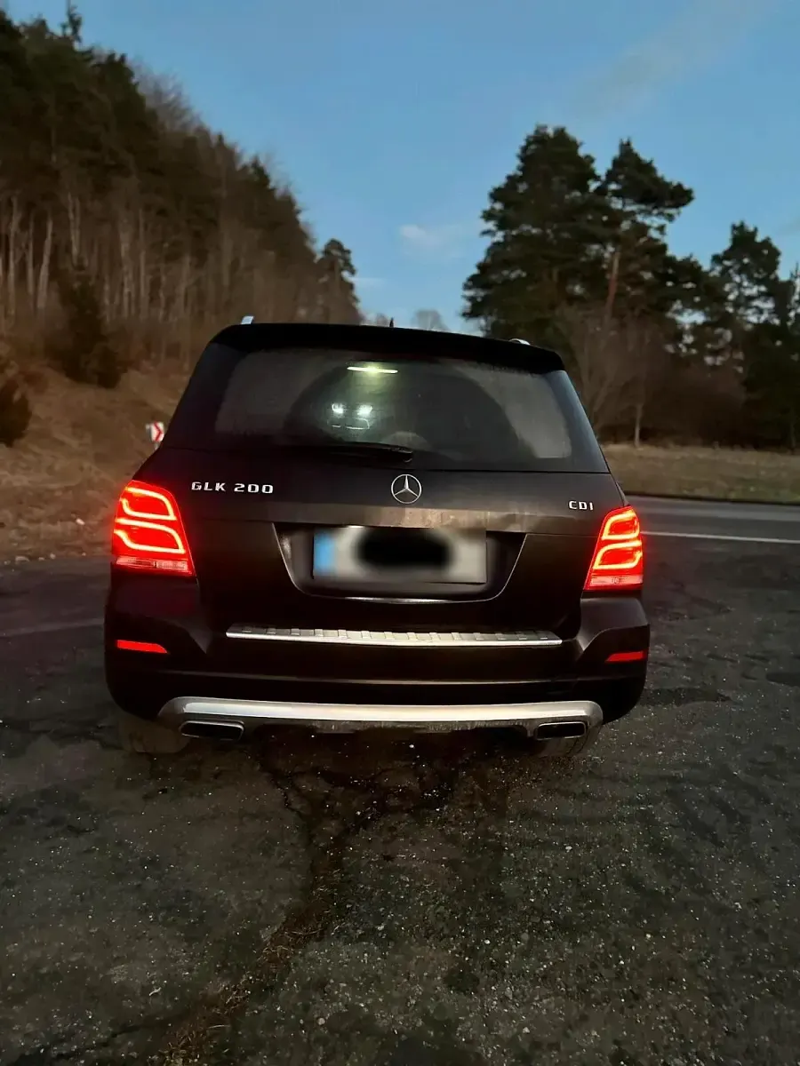 Gebraucht Mercedes GLK220 143 PS (105 kW) 2014 Schwarz SUV