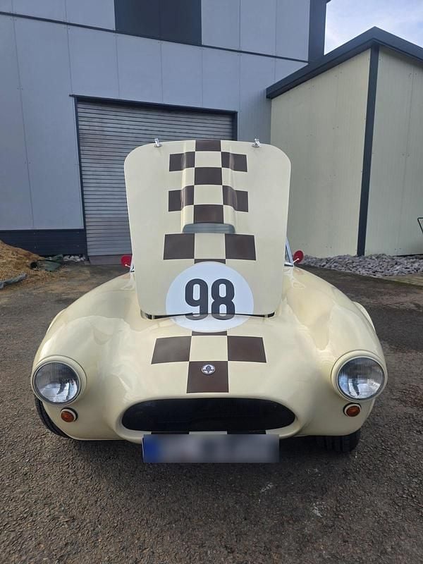 Second-hand AC Cobra 193 CP (141 kW) 1970 Bej