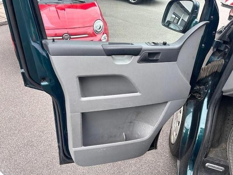 Gebraucht VW T5 Comfortline 131 PS (96 kW) 2008 Grün Van