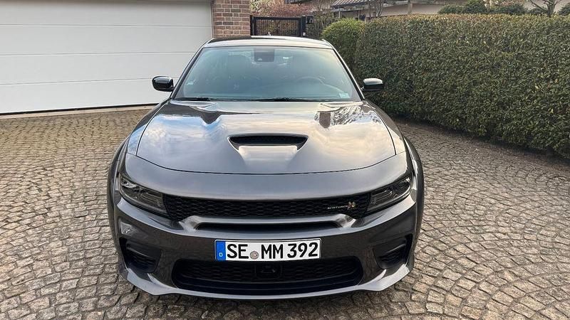 Gebraucht Dodge Charger 492 PS (361 kW) 2024 Grau Limousine