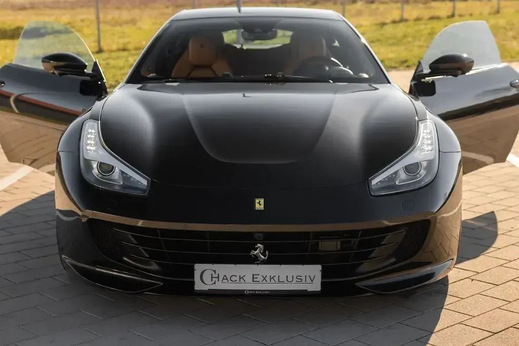 Gebraucht Ferrari GTC4Lusso 610 PS (448 kW) 2019 Schwarz Kombi