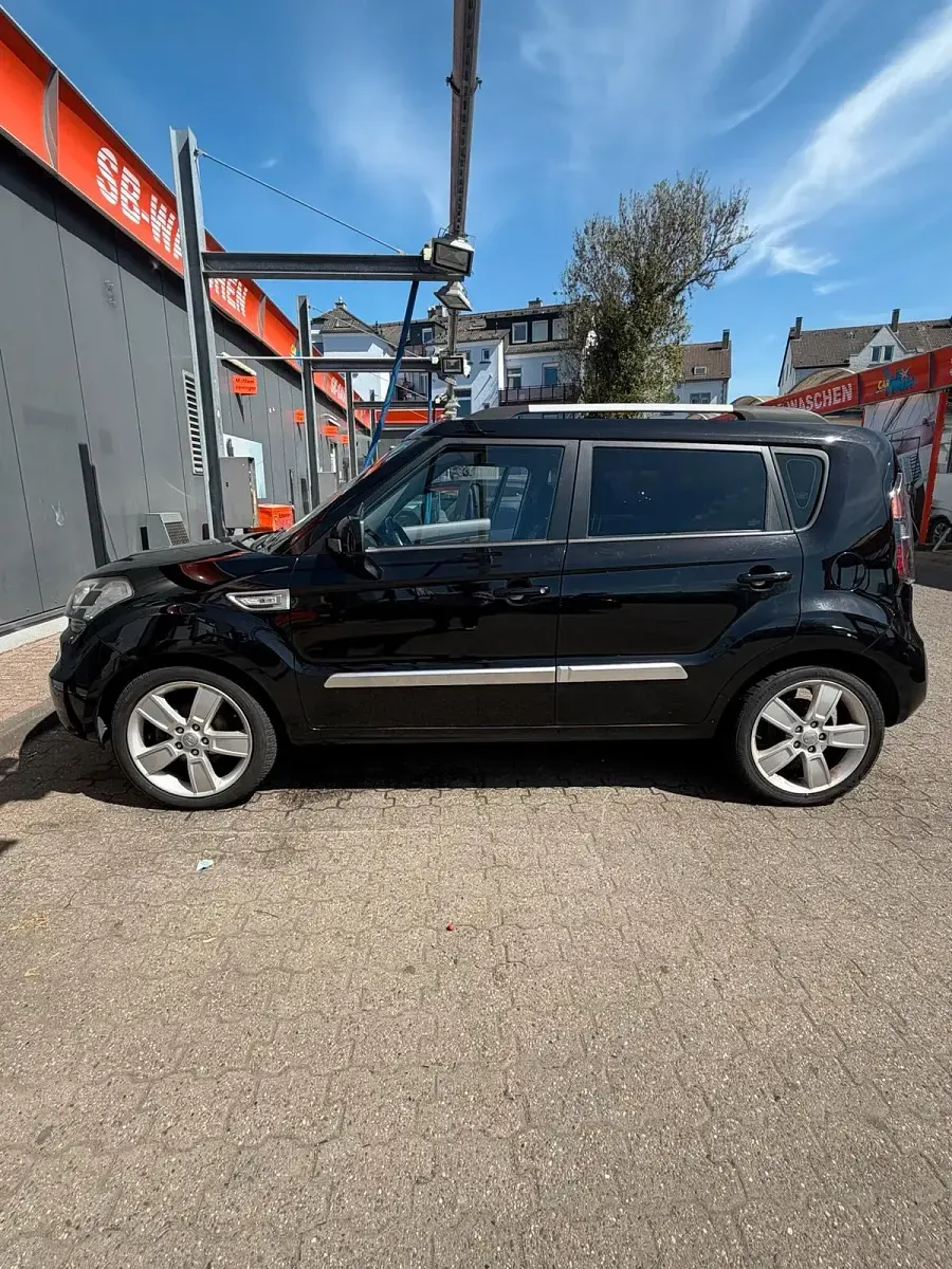 Gebraucht Kia Soul 126 PS (92 kW) 2011 Schwarz SUV