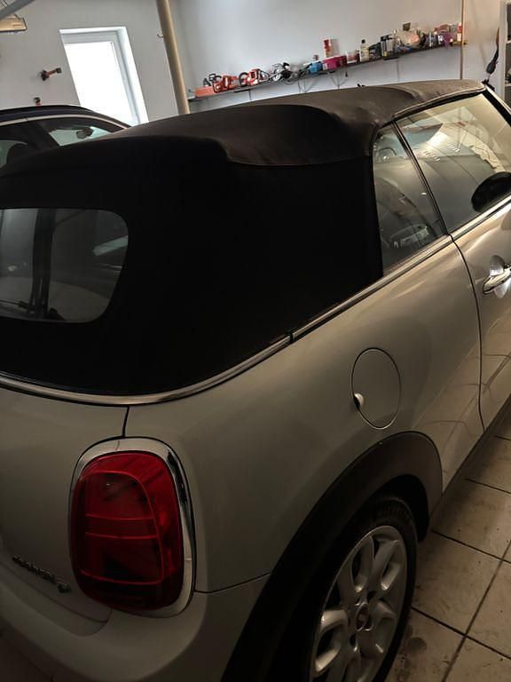 Gebraucht Mini Cooper D 116 PS (85 kW) 2019 Grau Kleinwagen