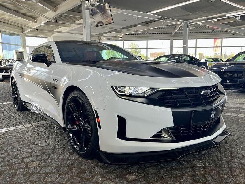 Gebraucht Chevrolet Camaro LT 461 PS (339 kW) 2023 Weiss Coupé