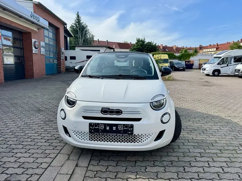 Neu Fiat 500 Icon 65 PS (47 kW) 2026 Weiß Cabrio