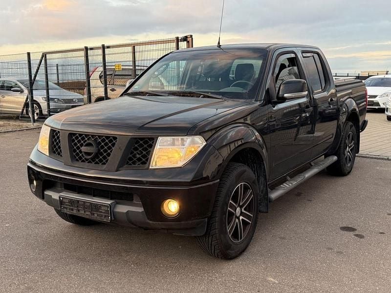 Schwarz Gebraucht 2007 Nissan Navara SE Abholung | 5.950 € (Superpreis) - Bild 1/4