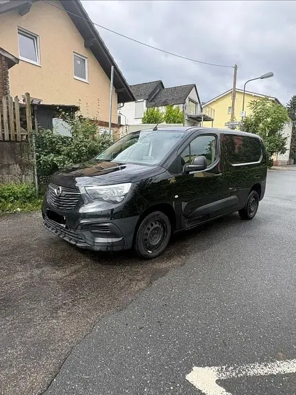 Gebraucht Opel Combo 102 PS (75 kW) 2020 Schwarz Van / Kleinbus