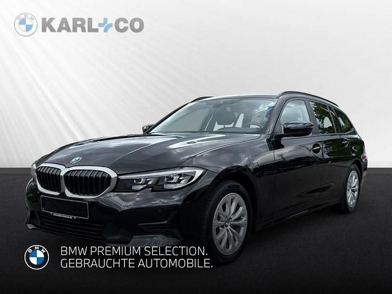 Schwarz Gebraucht 2022 BMW 320 Advantage Kombi | 27.490 € (Superpreis) - Bild 1/4